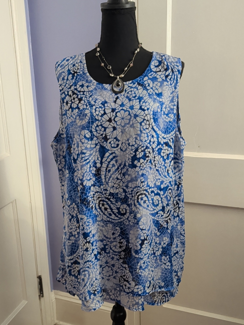 Fever Blue and White Floral Lace-Effect Tank